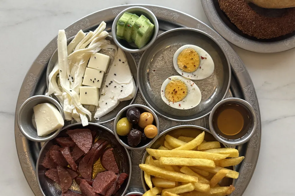 Klasik Kahvaltı — Kazan Dede Çorba, Ankara